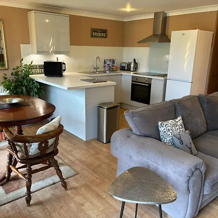 Villa Wild Oats Lodge 2 - Yellowtop Country Park- Hot Tub - Yorkshire Selby