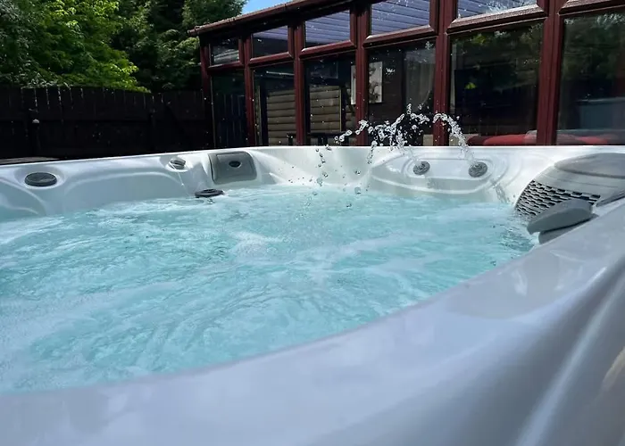 Wild Oats Lodge 2 - Yellowtop Country Park- Hot Tub - Yorkshire *